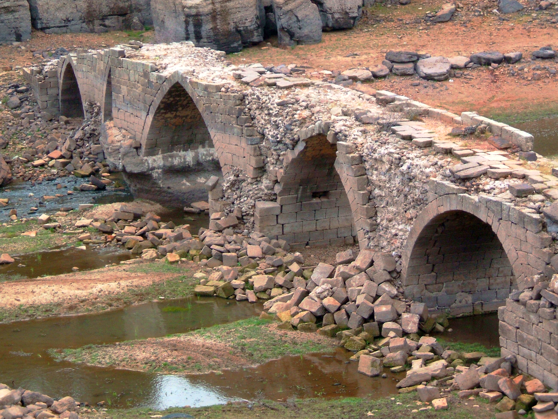 crumbledbridge1.png