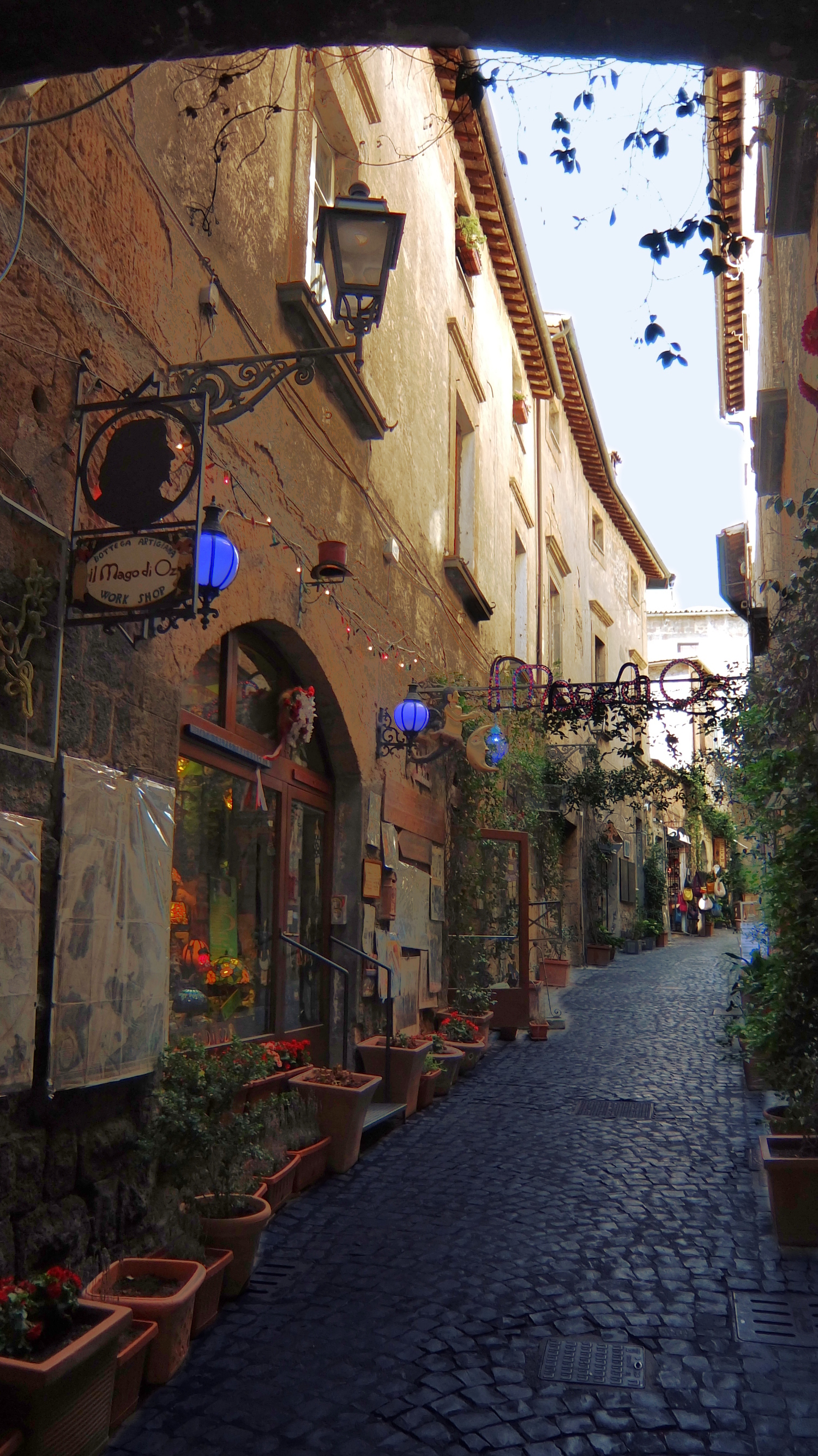 street2.JPG