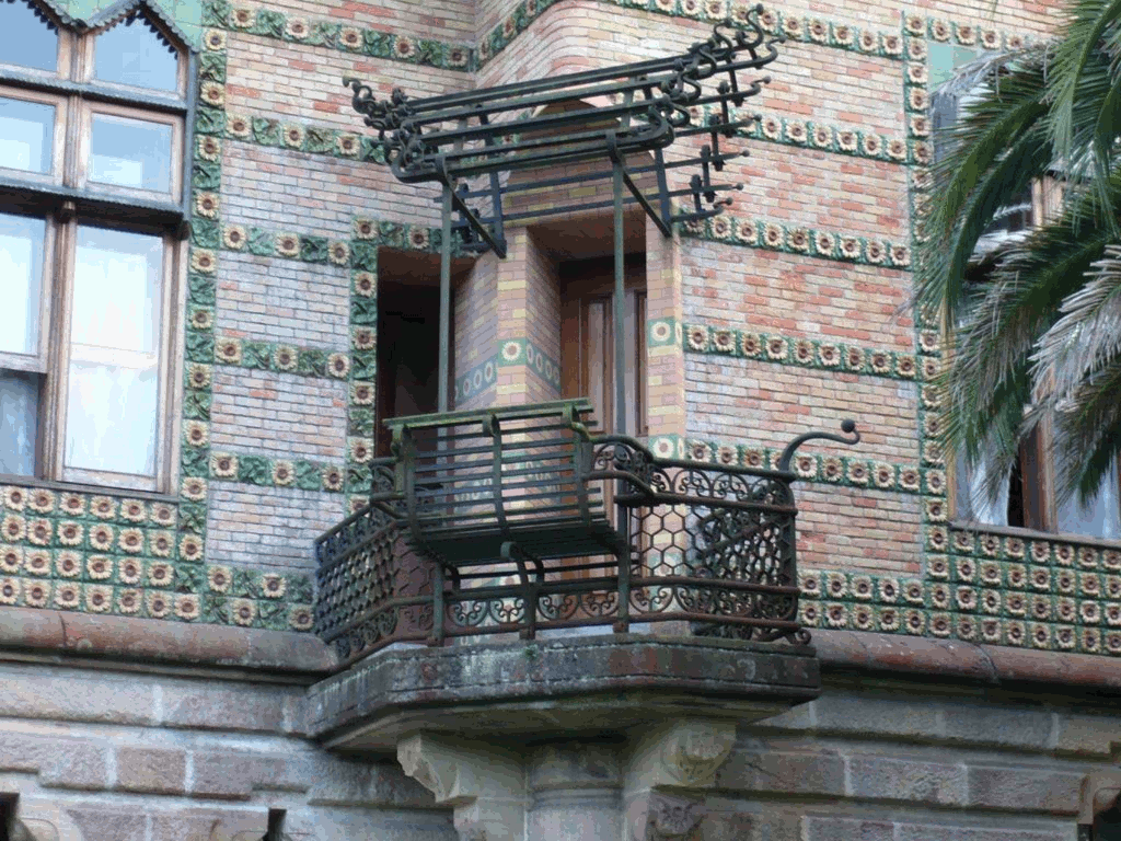 25294090_Gaudi_DN_SmartSharpening.gif