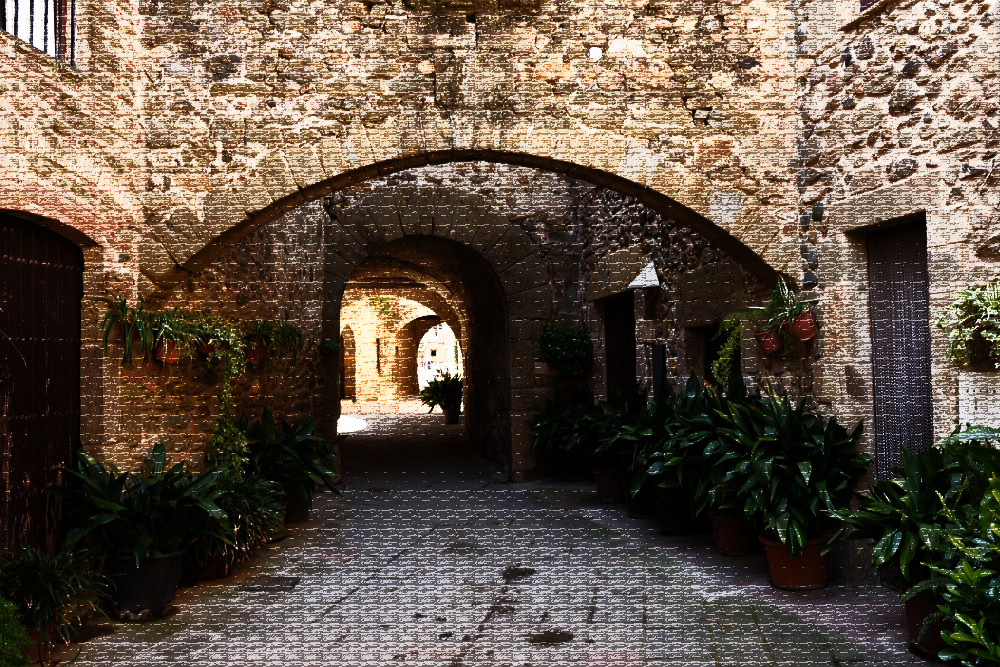 Monells-pueblo_DN_GreyscaleDither.jpg