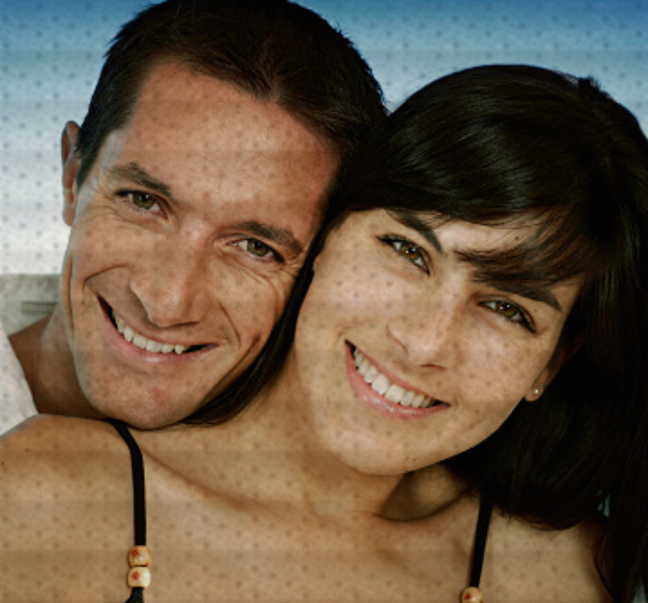 Dinasset.Greyscale.Couple.jpg