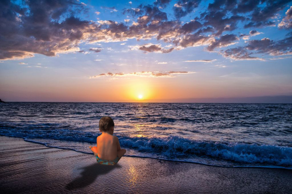 beach-clouds-and child-DN_PerspectiveShadow.jpg