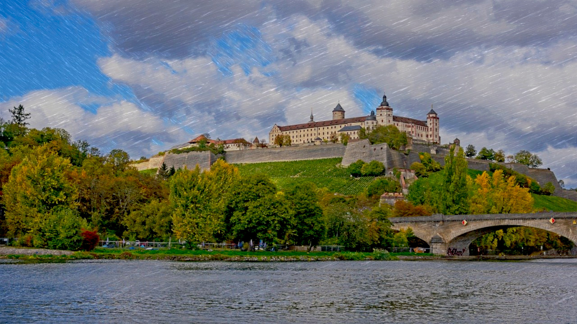 castle-4692532_DN_FPSnew22_Issa.JPG