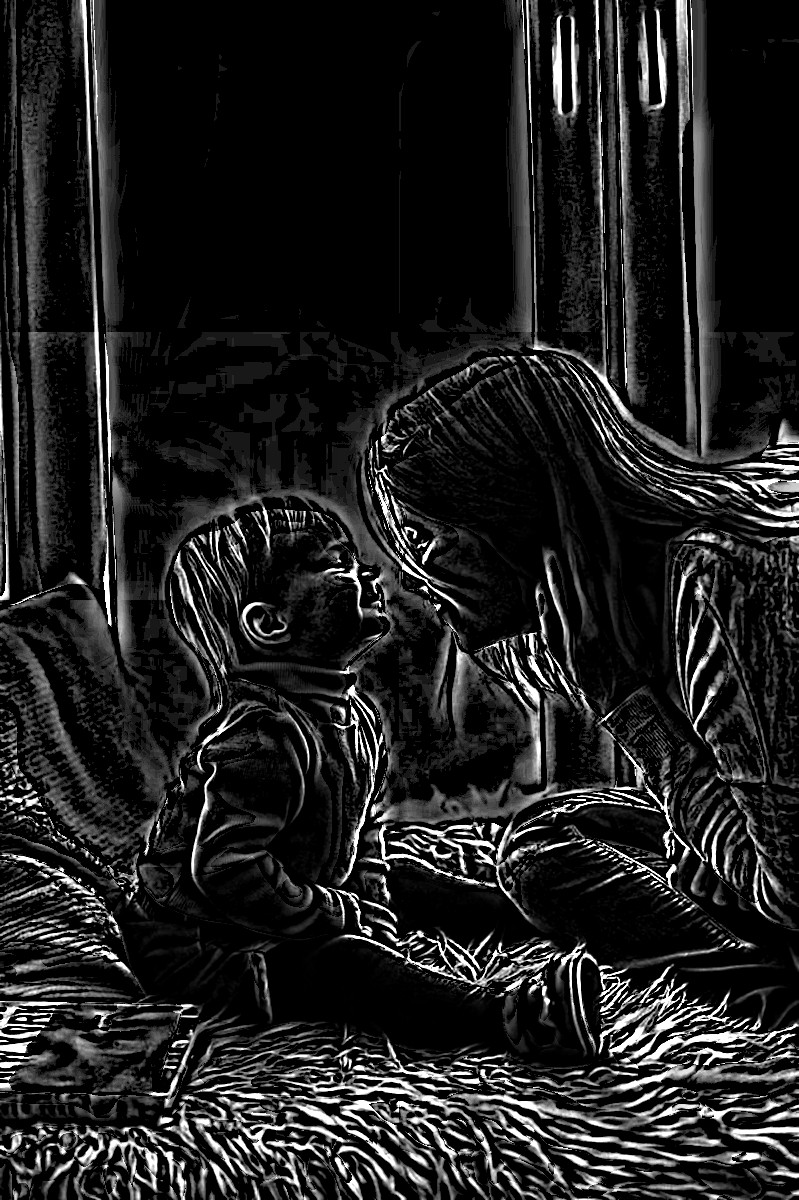 woman-and-child_DN_SoftColourPencilsOnBlack_Issa_.JPG
