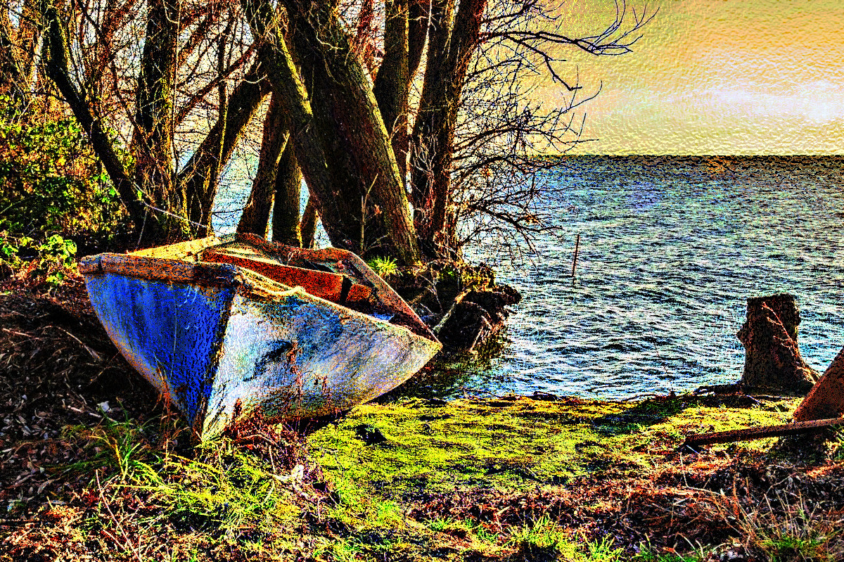 boat-3473572_DN_VividGlass.JPG