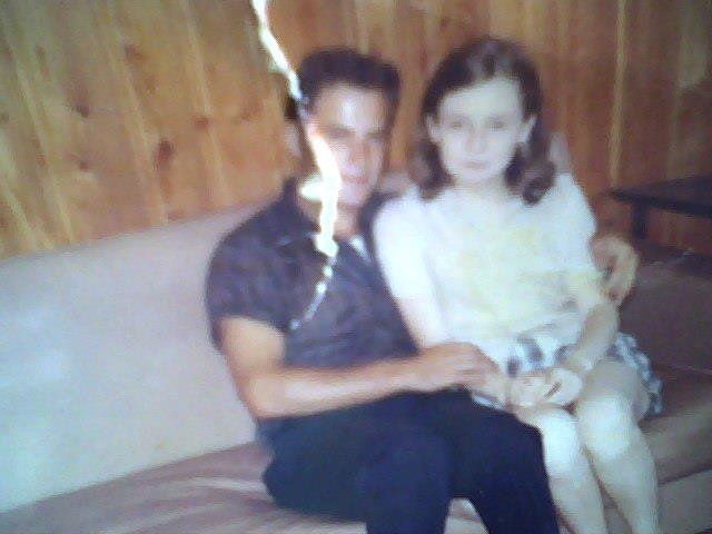 momanddad3.jpg